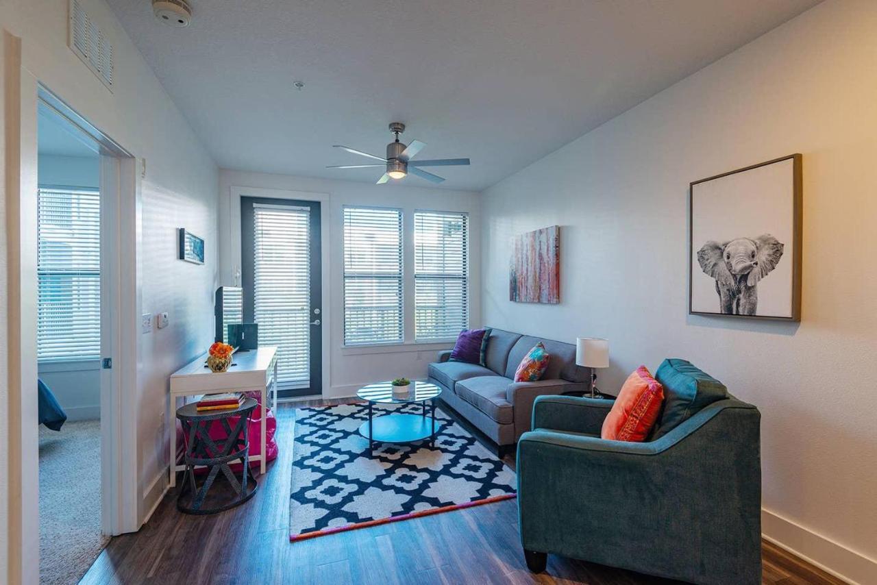 Frontdesk Noho Flats At North Hyde Park Apts Tampa Apartment Phòng bức ảnh